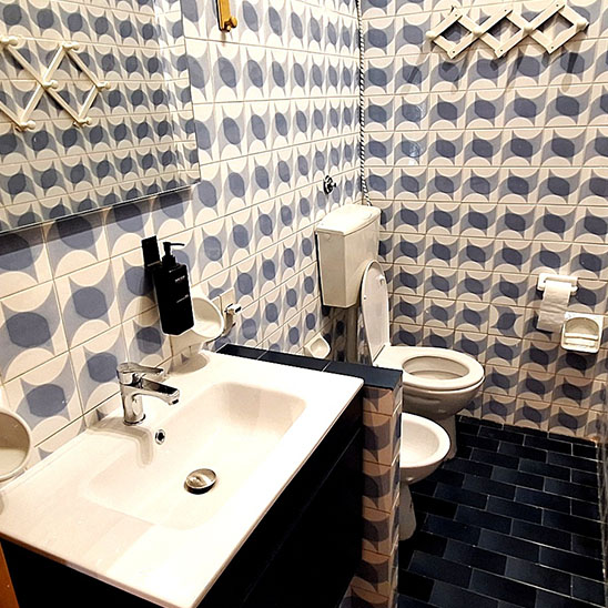 sandra-casa-vacanze-appartamento-ad-apecchio-pu-bagno-completo sandra-casa-vacanze-appartamento-ad-apecchio-pu-bagno-completo