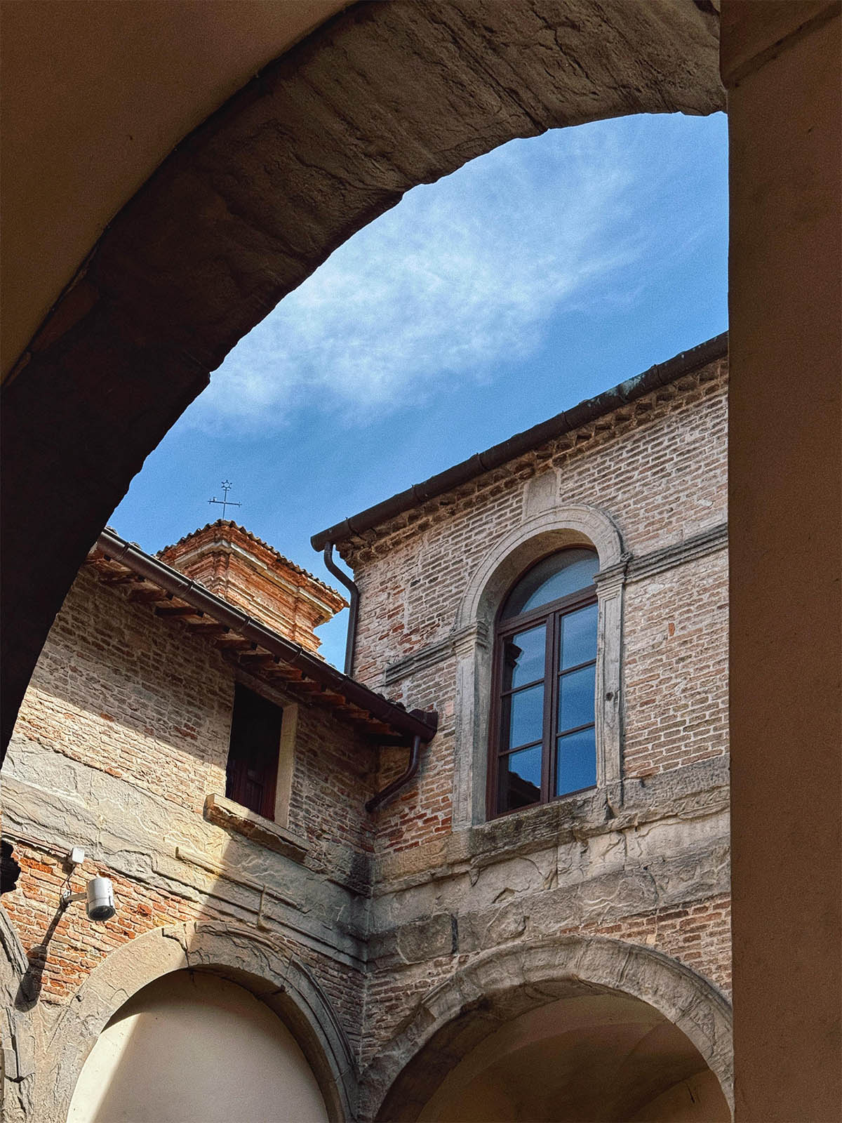 sandra-casa-vacanze-appartamento-ad-apecchio-pu-palazzo-ubaldini sandra-casa-vacanze-appartamento-ad-apecchio-pu-palazzo-ubaldini